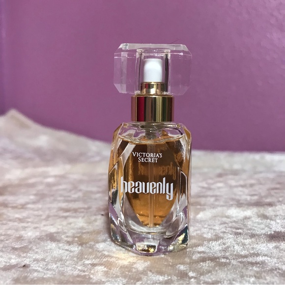 Victoria's Secret Other - Victoria’s Secret Heavenly EDP Spray NEW Body Scent Mist 0.25 Oz / 7.5 ml Travel